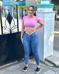 👑 𝐖𝐈𝐍𝐈𝐅𝐅𝐄𝐑 𝐕𝐈𝐋𝐋𝐀𝐑 👑 (@iamtheporcelaindoll ...