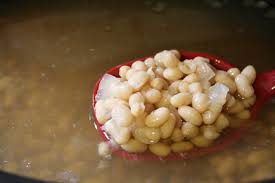 Do you really have to soak your dried beans? Slow Cooker Batch Cooking Navy Beans 5 Dinners Recipes Meal Plans Coupons