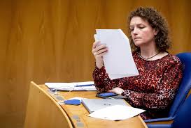 (met vvd'er helma lodders en sp'er renske leijten), niet. Kan Gemeente Etten Leur Gedupeerden Toeslagenaffaire Helpen Foto Bndestem Nl