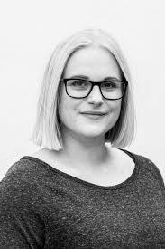 Christine Mannes's Instagram, Twitter & Facebook