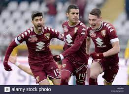 Preview the bull welcome ac milan to the stadio olimpico grande torino on wednesday for this serie a match. Turin Italien 12 Februar 2017 Iago Falque Mitte Von Torino Fc Feiert Mit Seinen Teamkollegen Nach Erzielte Das Erste Tor In Der Serie A Fussballspiel Zwischen Fc Torino Und Pescara Calcio Stockfotografie Alamy