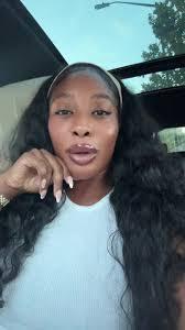 Nicole Duet's Instagram, Twitter & Facebook