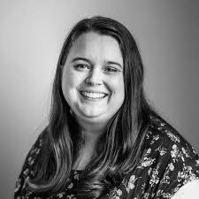 Taylor Parrott's Instagram, Twitter & Facebook