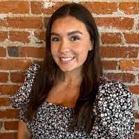 Megan Hefner's Instagram, Twitter & Facebook