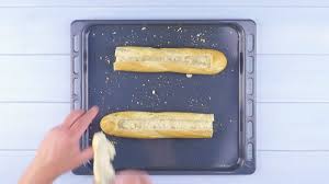 Spezzo la massa dell'impasto in pezzi da 330 grammi l'uno. Un Panino Alternativo Con La Baguette Francese Perfetti Stuzzichini Per Aperitivo