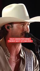 why is this video an hour long 🤨 (🎥: cma) , •, •, •, #bootsandhearts  #countrymusic #musicfestival #concert #cma #rileygreen
