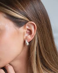 Joyeria Treffinger Hnos added a...