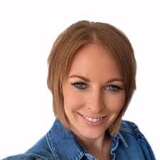 Proud to say that I've completed my Data Engineering programme!