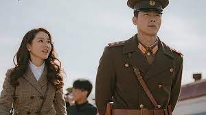 Kisah cinta mutlak yang sangat rahasia dari seorang ahli waris chaebol yang melakukan pendaratan nonton streaming drama korea subtitle indonesia semua ada di sini. Download Drama Korea Crash Landing On You Lengkap Dengan Sub Indonesia Ada Link Live Streamingnya Tribun Madura