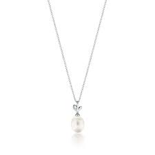 Paloma Picasso Olive Leaf Pendant In Sterling Silver With A Cultured Pearl Tiffany Co Pearl Pendant Paloma Picasso Jewelry Pendant