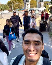 Here's another founder part of the TechWalk community! 🌳🚶‍♂️ Randy  Ginsburg is founder Third Wall and Kanso. Third Wall, as he explains it  himself, helps startups build their growth engines through high