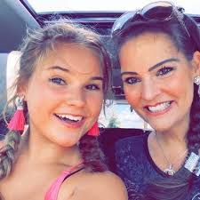 Sophia Hogan's Instagram, Twitter & Facebook