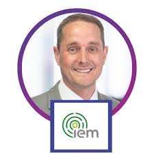 Dan Pilling's Instagram, Twitter & Facebook