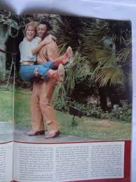 Xuxa, sobre las infidelidades de pelé: Xuxa And Pele Do Nascimento Dating Gossip News Photos