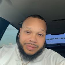 How many times y'all post a day ?