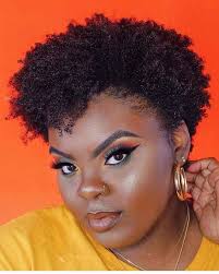 If you're looking for short haircuts for fine hair and round faces this messy bob style is a super elegant choice. 30 Best Short Haircuts For Black Women With Round Faces