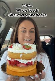 VIRAL Whole Foods Strawberry Shortcake 🍰🍓 #wholefoods  #strawberryshortcake #wholefoodsfinds #wholefoodscake #cake #cakelover  #dessert #dessertlover