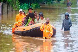 Heavy rains trigger landslide, floods in Indonesia; 41 dead - The Globe and  Mail