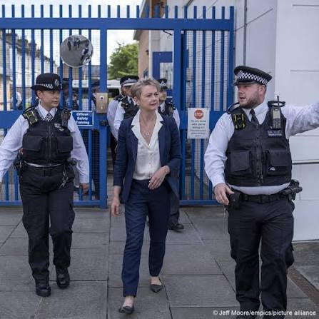 UK: Is there an increasing number of sexual assaults committed by male migrants? - InfoMigrants