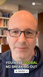 Are the macro trends favorable to digital assets? And are we finally due a  proper altcoin season? Dr. Sebastian Purcell, CEO and CIO of 1.2 Capital  and host of RV Crypto Academy's Art of the Bubble ...