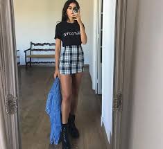 Black And White Plaid Skirt Outfit Vintage Black And White Plaid Skirt In 2020 Plaid Mini Skirt Checkered Skirt Outfit Womens Skirt