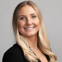 Amanda Ashwood's Instagram, Twitter & Facebook