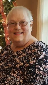 Leona Pence's Instagram, Twitter & Facebook