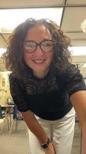 Amber Hodges's Instagram, Twitter & Facebook