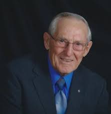 Doug Wavinak's Instagram, Twitter & Facebook