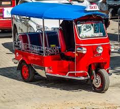 Our menu pays homage to these road side culinary geniuses. Tuk Tuk Kaufen Autorikscha Verkaufer Elektro Tuktuk Anbieter