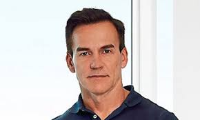 Charitable Hut chief Matthew Moulding keeps just £20,000