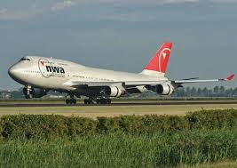 Nwa B744