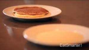 Um pflanzenöl in einer pfanne gleichmäßig zu verteilen und einzelne teile von pfannkuchen nicht zu kleben, können sie. Perfekte Pfannkuchen Eat Smarter