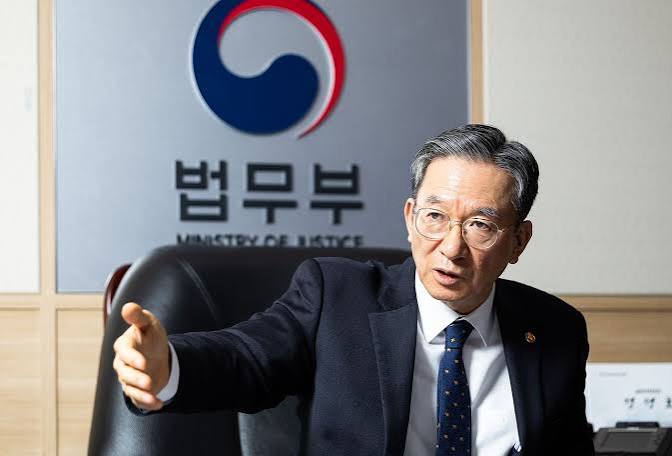 정성호 법무부 장관 프로필 관련 이미지