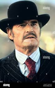 James Garner Film Maverick (1993) Characters: Marshal Zane Cooper Director:  Richard Donner 20 May 1994 **WARNING** This Photograph is for editorial use  only and is the copyright of WARNER BROS and/or the