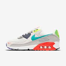 It was produced as the air max iii but nike changed the name in 2000. Nike Air Max 90 Nike Fr