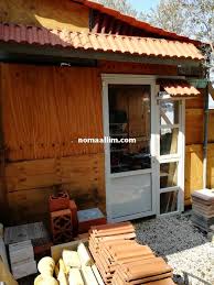 Backyard workshop is an unbiased review site. Building A Backyard Workshop Out Of Reused Items