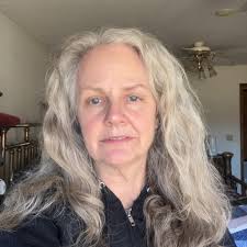 Can you freeze honey frames before extracting?