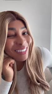 Sandra Benede Music Video