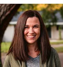 Mara Rosen's Instagram, Twitter & Facebook