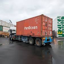 Image result for 海コントレーラー