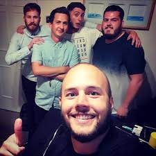 Tom Collins (@TomCollins32)