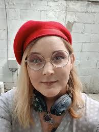 Kathryn Ballou's Instagram, Twitter & Facebook