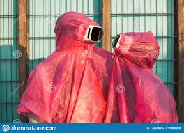 We did not find results for: Dos Personas Mirandose Romanticamente En Impermeables De Plastico Rosa Y Auriculares Con Microfono Vr Foto De Archivo Imagen De Cristales Auricular 172246952