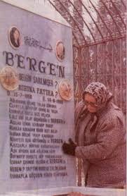 Hayatını halis'e duyduğu 'ölümüne aşk'a adadı. Acilarin Kadini 8 Bolum Yeter Ki Muzik Olsun