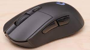 When you hold it tightly, your fingers and ring finger are placed on the mouse and can float on most surfaces without any effort. Logitech G403 Wireless Gaming Mouse Review Rtings Com