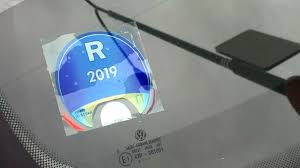 Rok 2020 je po pětadvaceti letech tím posledním, kdy řidiči směřující na české dálnice využijí klasické dálniční kupóny. E Shop Na Dalnicni Znamky Byl Zasterkou Pro Tajny Sledovaci System Seznam Zpravy