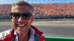 Het winnende salaris en vermogen van Winston Gerschtanowitz