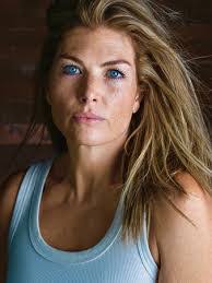 Kyra Sims's Instagram, Twitter & Facebook