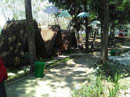 Walaupun desa gondang lor termasuk zona hijau, pengunjung dari luar lamongan tetap tidak terlalu banyak seperti pada kondisi normal. Newsletter Editor Tiket Masuk Waduk Gondang Lamongan 2020 Wisata Wego Lamongan Yang Unik Dan Edukatif Wisatalova Posted On Maret 16 2020maret 22 2020 By Adminpangandaran